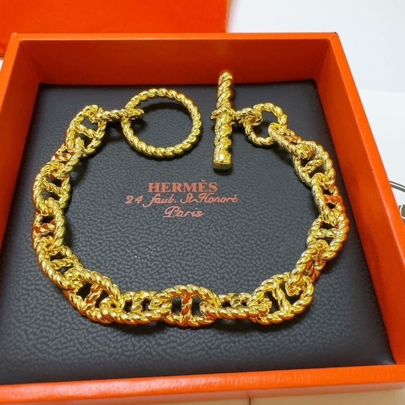 H**me5 bracelets
